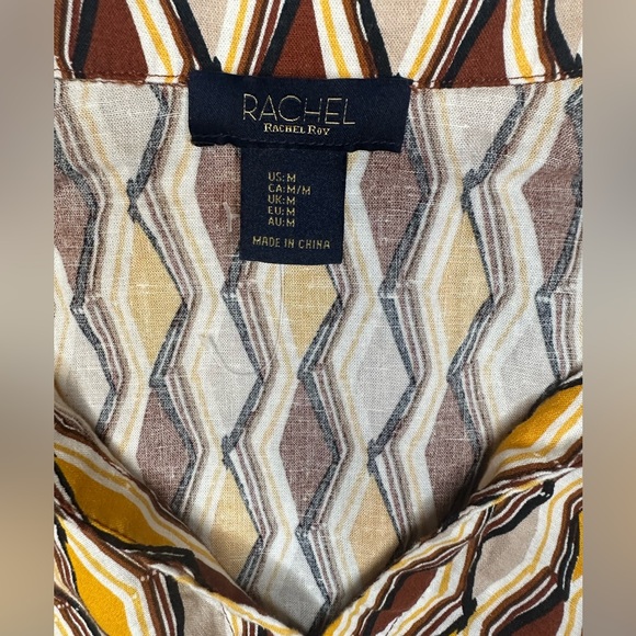 Rachel Roy Geometric Wrap Crop Top Short Sleeve Tie Waist Size M NWOT - Picture 3 of 4